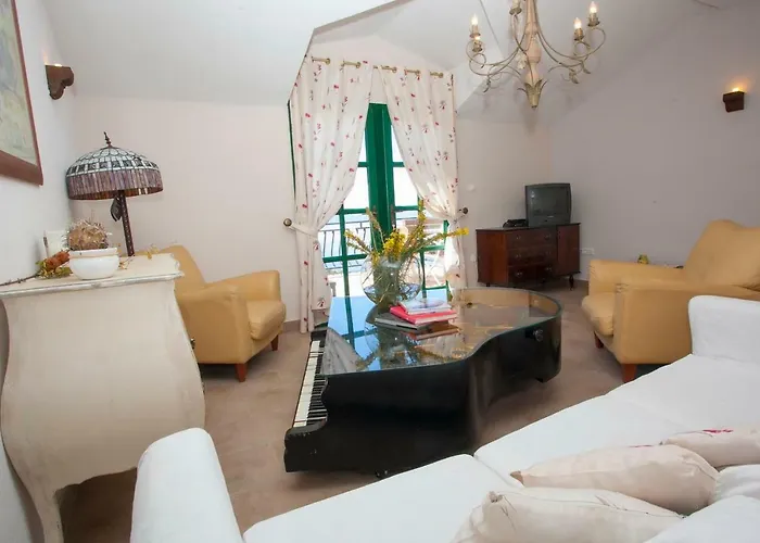 펜션 Panoramic Sea View House *