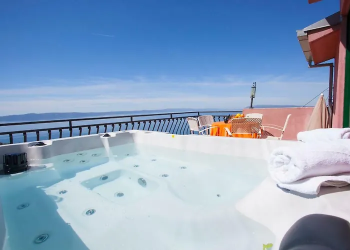 Prázdninový dům Panoramic Sea View House